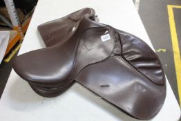 A pre-owned Tekna Club horse saddle.