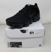 A pair of as new Nike Air Vapormax Flyknit 3 (UK 7).
