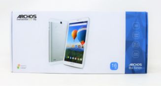 A pre-owned Archos 80d Xenon 3G 16GB Tablet in White (FRP clear) (Box, charger and manual