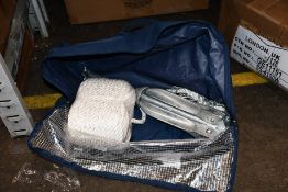 A pre-owned 10kgs foldable anchor and a Poly Ropes Yachting 40m rope.