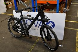 A pre-owned Vanmoof X3 electric bike, bike does not have chain or chain guard (Viewing advised).