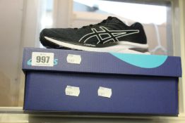 A pair of women's as new Asics Gel-Cumulus 22 trainers (UK 4).