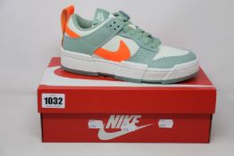 A pair of women's as new Nike Dunk Low Disrupt (UK 4.5).