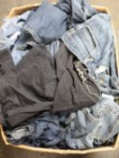 A quantity of pre-owned Levi Strauss jeans (Approximately 35 pairs, assorted styles/colours/sizes).