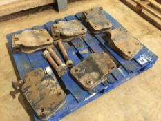 Quantity flatlift pivoting leg brackets