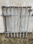 Galvanised gate with locking yoke  103cm x 143cm