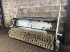 2014 Suton yard brush attachment, additional wear plate, hydraulic driven. Serial No: 28437. NB Manu