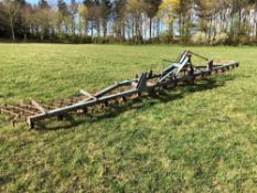 Parmiter 8m hydraulic folding seed harrow