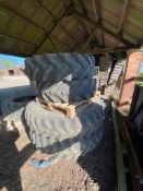 Set of narrow wheels to fit MF7720 tractor