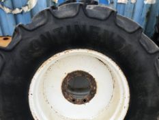 Set of row crop wheels