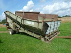 Herbert 1800 hopper cleaner