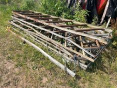 Quantity of 9ft 8 diagonal fencing sections