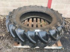 Continental Contract AC85 460/85R38 tyre