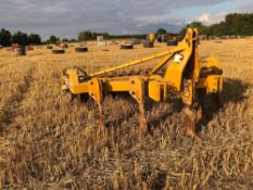 2012 Knight Raven 2.8m 3m 5 leg subsoiler with rear packer. Serial No: 088100281