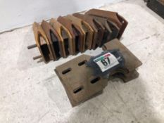 8No. Cousins Level Lift points and qty of scrapers