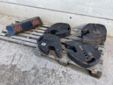 CAT Challenger wafer weights and carrier (not complete)