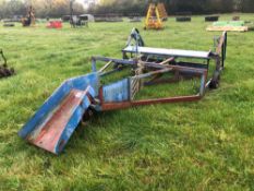 Conventional bale sledge