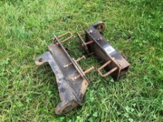 2No. Bolt on pin and cone brackets