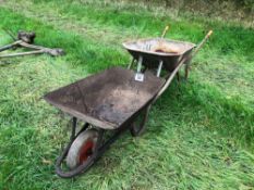2No wheel barrows