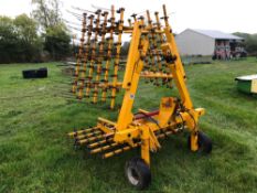 Twose 5m hydraulic folding grass harrows