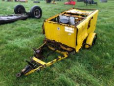 Single axle water pump with Ford engine, spares or repairs