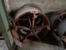 Pair of Molcon dual wheel centres