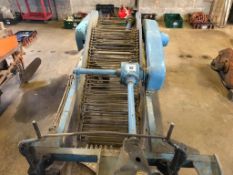 Ransomes 1 row potato & root vegetable digger.