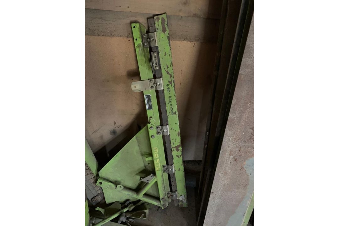 Combine Side knife and rape extension kit for Lexion 480. Stored near West Grinstead, Sussex. - Image 1 of 3