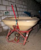 Vicon Vari-Spreader 402, Year - approx 1980, Purchased approx 1990 second-hand.
