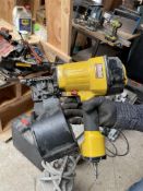 Clarke CON15 Nail Gun and Qty of nails. Stored Clenchwarton, Kings Lynn. No VAT on this lot.