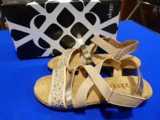 *Identity Size: 42 White Gold Shoes