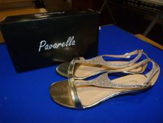 *Pavarella Size: 6 Gold Shoes