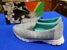 *Rush Hour Size: 5 Blue Shoes