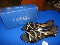 *Beira Rio Size: 5 Black Shoes