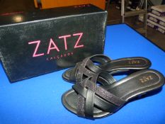 *Zatz Size: 37 Black Shoes