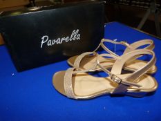 *Pavarella Size: 5 Beige Shoes
