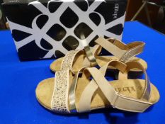 *Identity Size: 39 White Gold Shoes