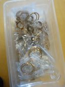 *Quantity of Earrings and Necklaces