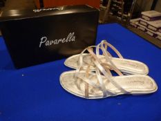 *Pavarella Size: 8 Silver/Pink Shoes