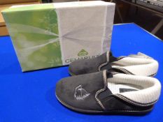 *Celiaruiz Size: 36 Grey Shoes