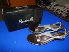 *Pavarella Size: 7 Pewter Shoes