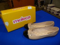 *Moleca Size: 38 Multi White Shoes