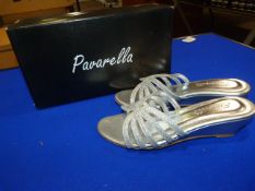 *Pavarella Size: 8 Silver Shoes