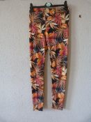 Size: 6 Leggings
