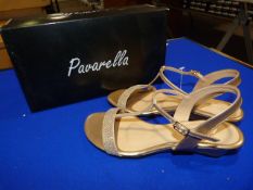 *Pavarella Size: 6 Beige Shoes