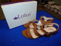 *Lotus Size: 7 Tan Shoes