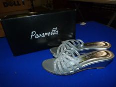 *Pavarella Size: 5 Silver Shoes