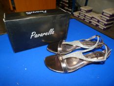 *Pavarella Size: 5 Pewter Shoes