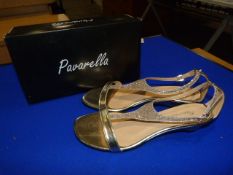 *Pavarella Size: 3 Gold Shoes