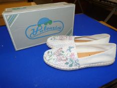 *Vulcarini Size: 41 Shoes